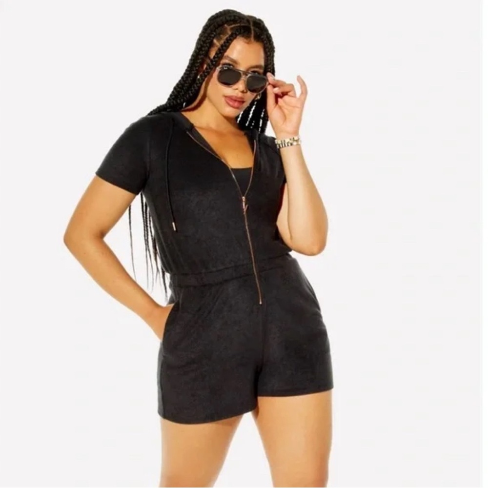 Terry Short Sleeve Athletic Romper Medium YITTY Pet Me Kitty Black Fabletics